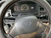 Cần bán gấp Toyota Hiace sản xuất năm 2001 chính chủ