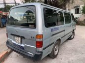 Cần bán gấp Toyota Hiace sản xuất năm 2001 chính chủ