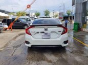 Cần bán gấp Honda Civic 1.5 RS đời 2019, màu trắng, nhập khẩu còn mới