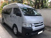 Bán Toyota Hiace năm 2017, màu bạc còn mới