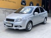 Bán Chevrolet Aveo 2018, màu bạc còn mới, giá 305tr