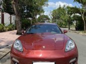 Cần bán gấp Porsche Panamera đời 2011, màu đỏ, xe nhập