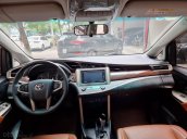 Bán ô tô Toyota Innova 2.0 V, sản xuất năm 2016 tự động