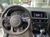 Audi Q5 2.0L sản xuất 2016, đăng ký lần đầu 2017, màu trắng ngọc trai, nội thất nâu