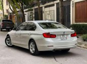 Bán xe BMW 320i đời 2014, màu trắng chính chủ, giá tốt