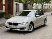 Bán xe BMW 320i đời 2014, màu trắng chính chủ, giá tốt