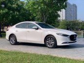 Bán xe Mazda 3 sản xuất năm 2020, màu trắng giá cạnh tranh