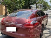 Cần bán gấp Porsche Panamera đời 2011, màu đỏ, xe nhập