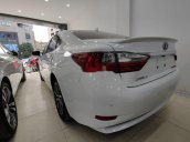 Bán ô tô Lexus ES 300 2015, màu trắng còn mới