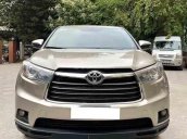 Bán xe Toyota Highlander LE 2.7 sản xuất 2014, màu vàng cát, nhập khẩu nguyên chiếc còn mới