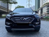 Xe Hyundai Santa Fe sản xuất năm 2017, màu đen  