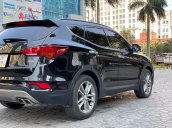 Xe Hyundai Santa Fe sản xuất năm 2017, màu đen  