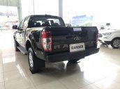 Khuyến mãi lớn khi mua Ford Ranger XLS 2021, sẵn màu, vay 80%, khoảng 150 triệu lăn bánh