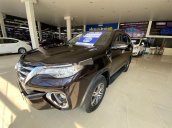 Bán Toyota Fortuner 2.7V AT đời 2017, màu nâu, nhập khẩu