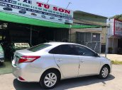 Bán ô tô Toyota Vios sản xuất 2017, màu bạc còn mới, giá tốt