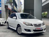 Cần bán lại xe Hyundai Avante năm sản xuất 2013, màu trắng