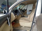 Cần bán Toyota Land Cruiser năm sản xuất 2015, nhập khẩu nguyên chiếc còn mới