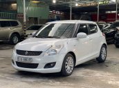 Bán Suzuki Swift đời 2014, màu trắng chính chủ