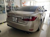 Cần bán xe Lexus ES đời 2016, màu vàng, nhập khẩu 