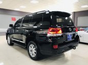 Toyota Land Cruiser VX model 2017 cực mới