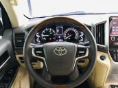 Toyota Land Cruiser VX model 2017 cực mới