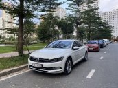 (Xe chính hãng) - 1 xe Passat Bluemotion màu trắng độ độc nhất Sài Gòn - Biển số đẹp