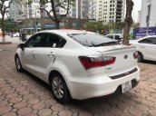 Cần bán Kia Rio đời 2016, màu trắng, 400 triệu