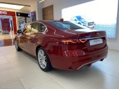 Bán Jaguar XF 2021 hoàn toàn mới nhập khẩu chính hãng vừa về Việt Nam