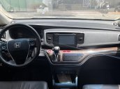 Bán xe Honda Odyssey đời 2016, màu đen chính chủ