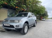 Xe Mitsubishi Pajero đời 2011, màu bạc, nhập khẩu nguyên chiếc 