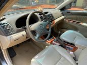 Bán xe Toyota Camry 2.4MT đời 2005, màu đen