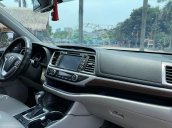 Cần bán xeToyota Highlander Limited AWD 2015 năm 2015