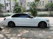 Bán Mercedes sản xuất năm 2015, màu trắng