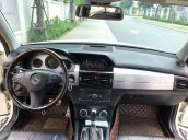 Bán Mercedes GLK300 năm sản xuất 2010, màu trắng, giá chỉ 545 triệu