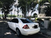 Cần bán xe Ford Mondeo năm sản xuất 2003, màu trắng, xe nhập như mới giá cạnh tranh