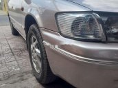 Cần bán Toyota Camry năm sản xuất 2001 còn mới