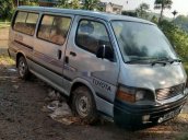 Cần bán gấp Toyota Hiace sản xuất năm 2002, xe nhập