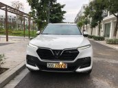 Chính chủ bán ngay VinFast LUX SA2.0 năm 2019 xe nguyên bản, giá cực rẻ