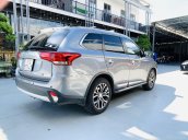 Bán xe Mitsubishi Outlander sản xuất 2018, biển TP, xe có trả góp, xe cực mới bao test