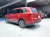 Bán xe Mitsubishi Outlander năm sản xuất 2019, màu đỏ, đi 35.000km, xe có trả góp