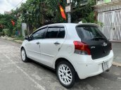 Cần bán lại xe Toyota Yaris năm 2012, màu trắng giá cạnh tranh