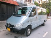 Bán nhanh chiếc xe gia đình Mercedes Sprinter tải van, màu bạc sản xuất 2006