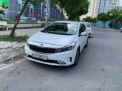 Bán Kia Cerato 2016, màu trắng còn mới