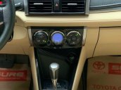Bán xe Toyota Vios 2017, màu trắng, giá tốt 475tr