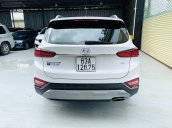 Bán xe Hyundai Santa Fe năm sản xuất 2019, xe màu trắng, cực đẹp, KM chuẩn, có trả góp