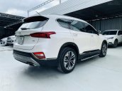 Bán xe Hyundai Santa Fe năm sản xuất 2019, xe màu trắng, cực đẹp, KM chuẩn, có trả góp