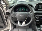 Bán xe Hyundai Santa Fe năm sản xuất 2019, xe màu trắng, cực đẹp, KM chuẩn, có trả góp