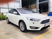 Bán Ford Focus Titanium 2016, màu trắng