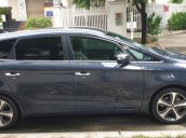 Cần bán xe Kia Rondo GAT đời 2016, màu xanh lam còn mới