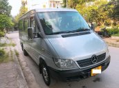 Bán nhanh chiếc xe gia đình Mercedes Sprinter tải van, màu bạc sản xuất 2006